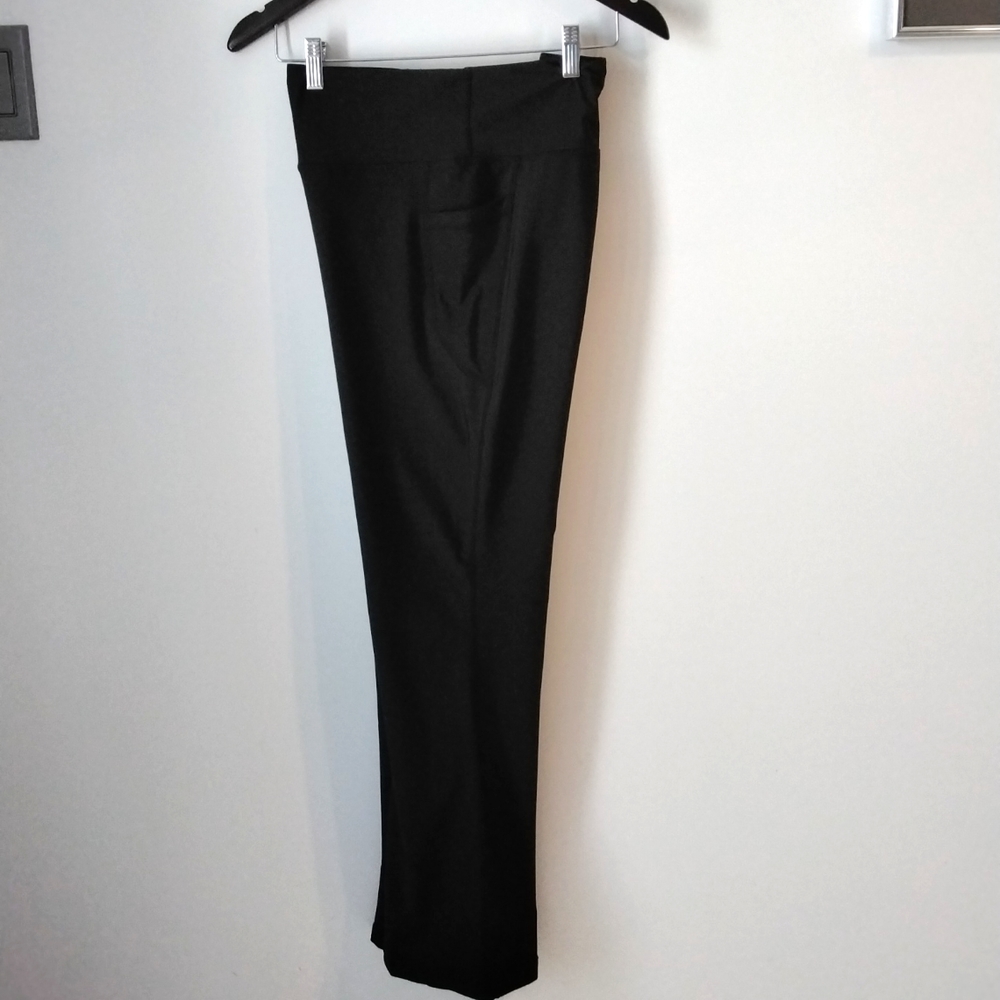 NWOT ladies bootcut yoga workout leggings